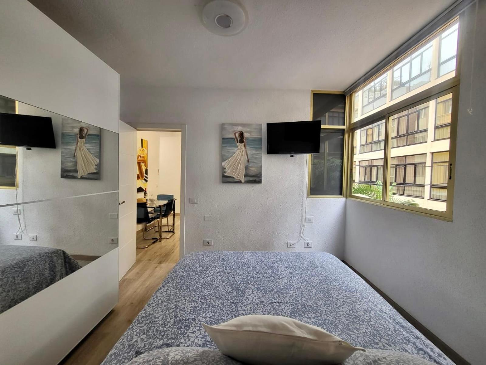 2 Bedrooms Flat 50 Mts Away From Las Canteras Beach Las Palmas de Gran Canaria Ngoại thất bức ảnh