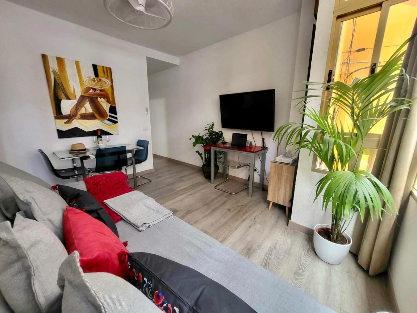 2 Bedrooms Flat 50 Mts Away From Las Canteras Beach Las Palmas de Gran Canaria Ngoại thất bức ảnh